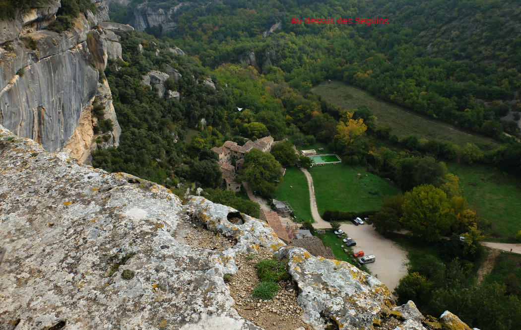 2015-10-20 1 Falaises au-dessus des Seguins