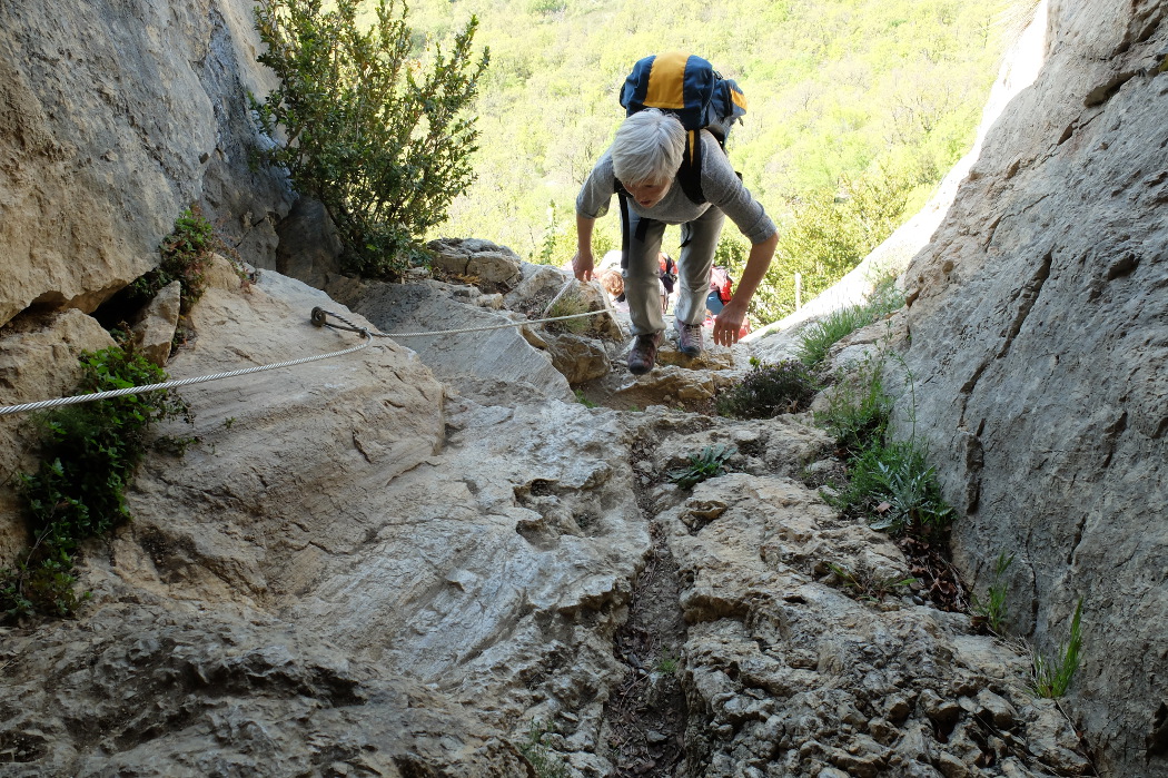 Le trou d'argent Sisteron  3 Mai 2016  l'entrée au trou d-argent