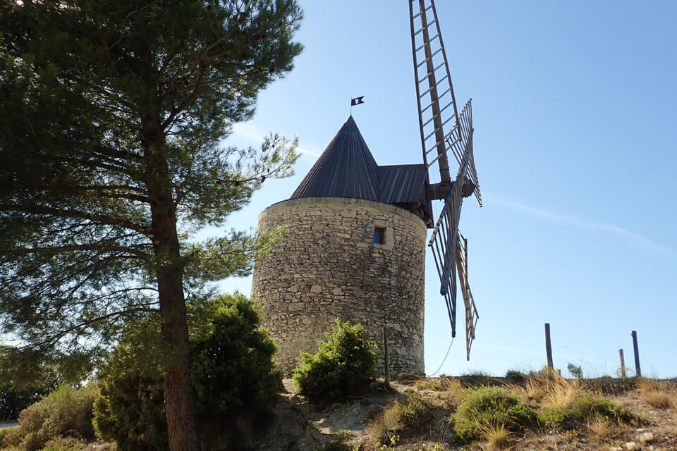 20191008-Boulbon-Montagnette---Moulin-bonnet-ext