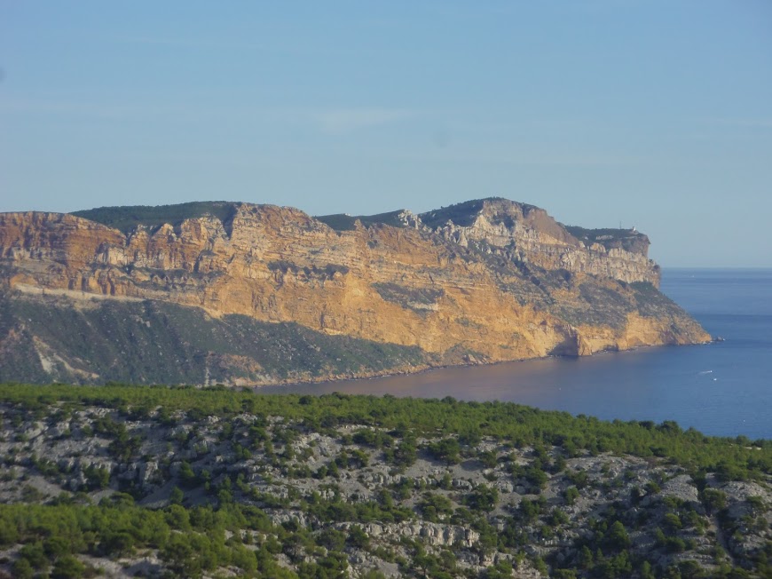 Calanques  Cap Canaille et baie de Cassis