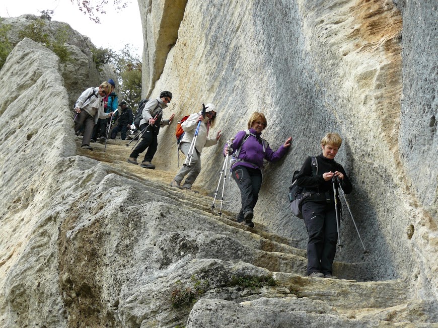 Luberon: Pas du Renard-Sivergues-Fort de Buoux 12