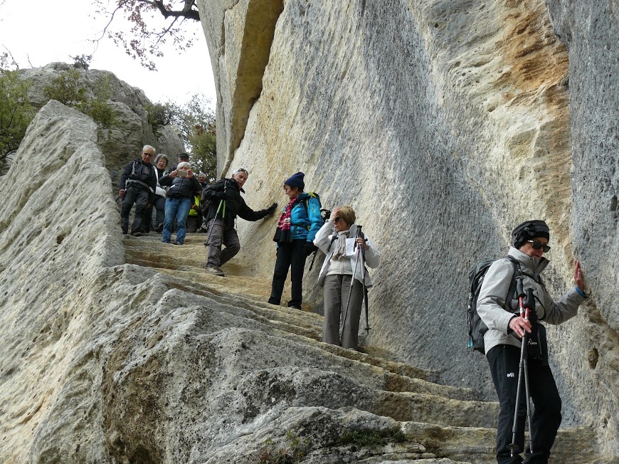 Luberon: Pas du Renard-Sivergues-Fort de Buoux  14