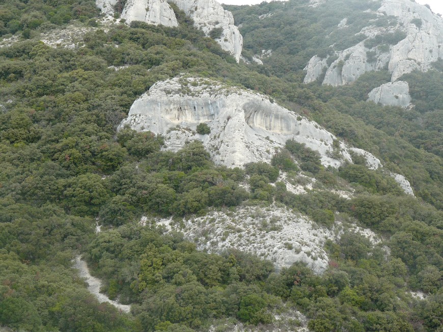 Luberon:  Font de l'Orme- Bastidon du Pradon g