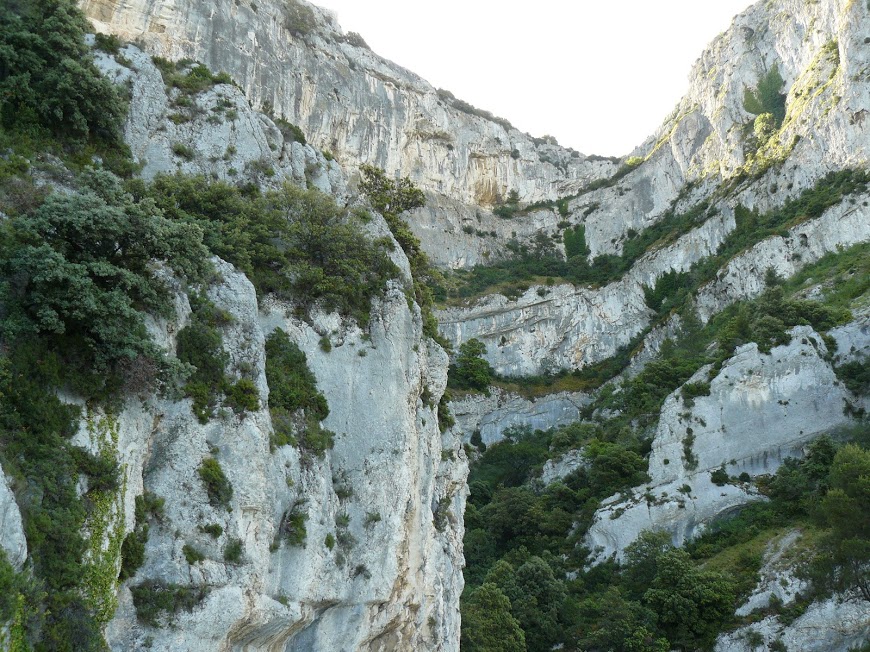 Luberon-Robion-Sommet du Castellas -Maubec 12