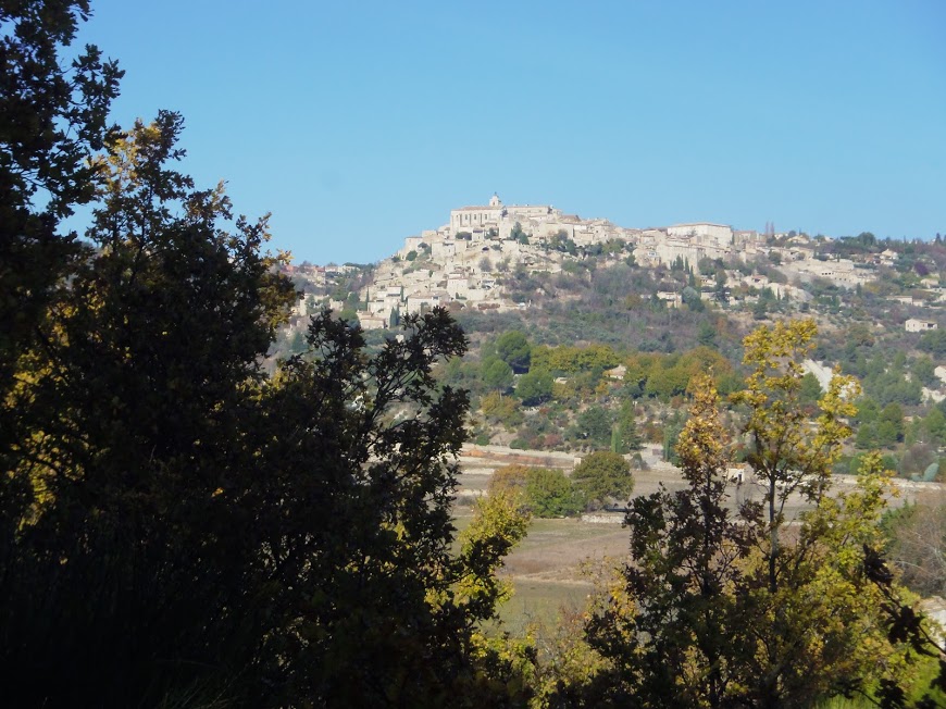 Luberon: Saint Pantaleon le village de Gordes