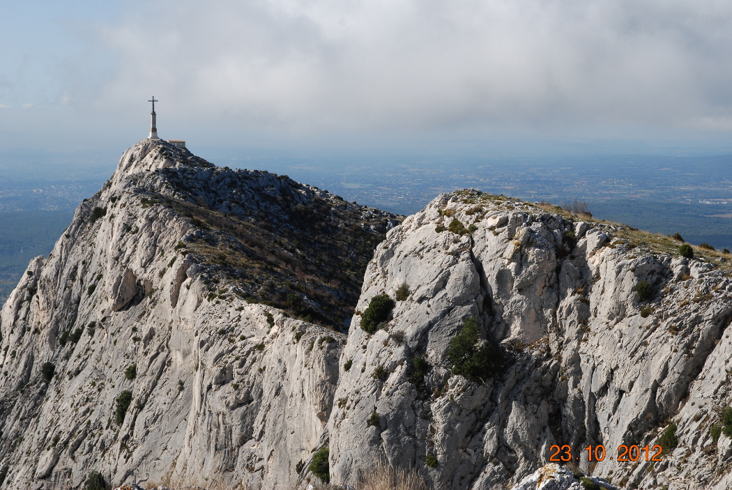 Ste Victoire Croix de Provence