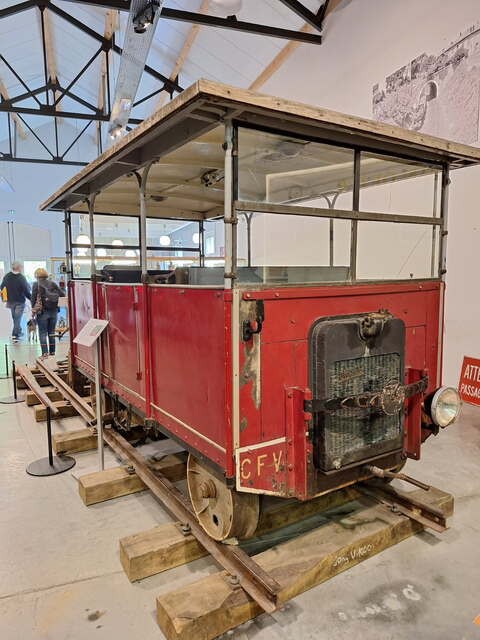 Train 16 