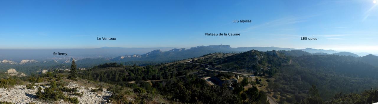 vue de la  vigie St Remy Décembre